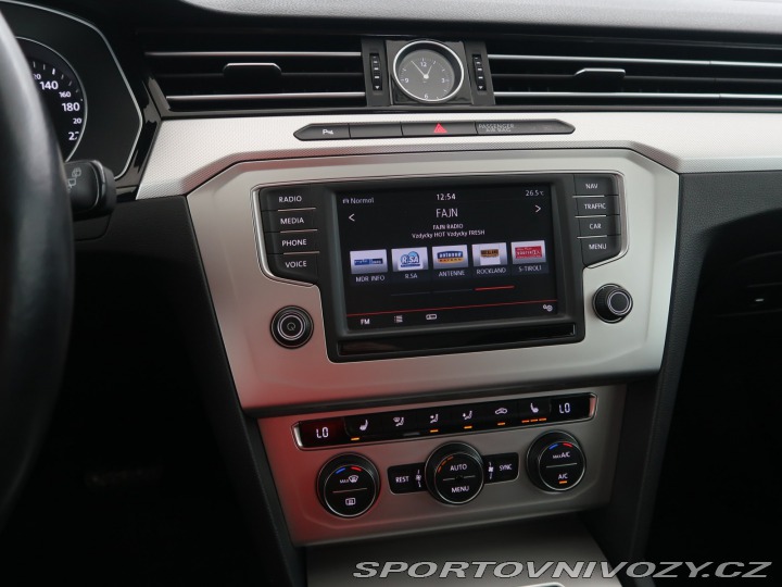 Volkswagen Ostatní modely Passat Comfortline 2.0 BiTDI 2015