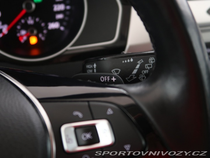Volkswagen Ostatní modely Passat Comfortline 2.0 BiTDI 2015
