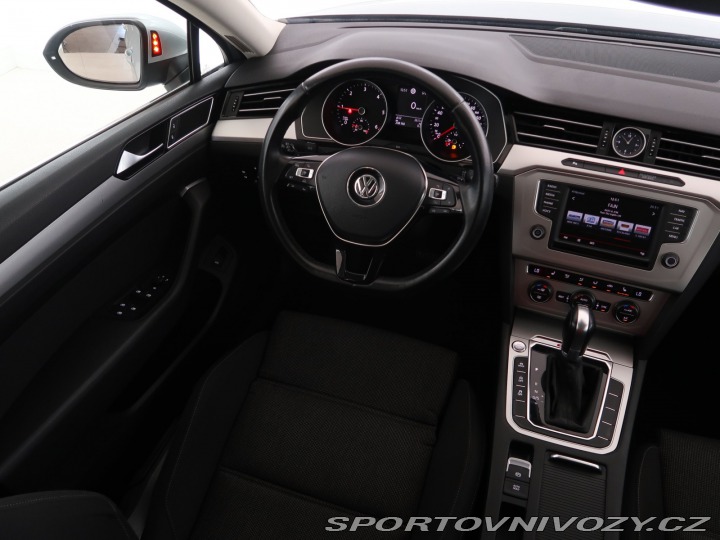 Volkswagen Ostatní modely Passat Comfortline 2.0 BiTDI 2015