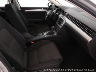 Volkswagen Ostatní modely Passat Comfortline 2.0 BiTDI 2015