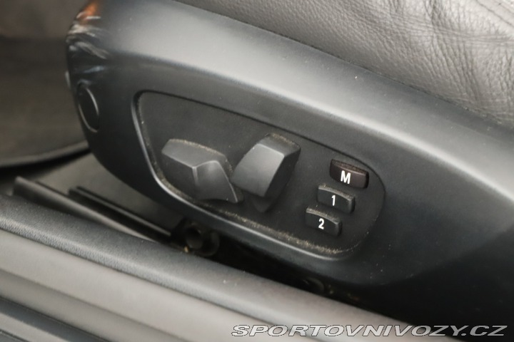 BMW 3 330 i 2007
