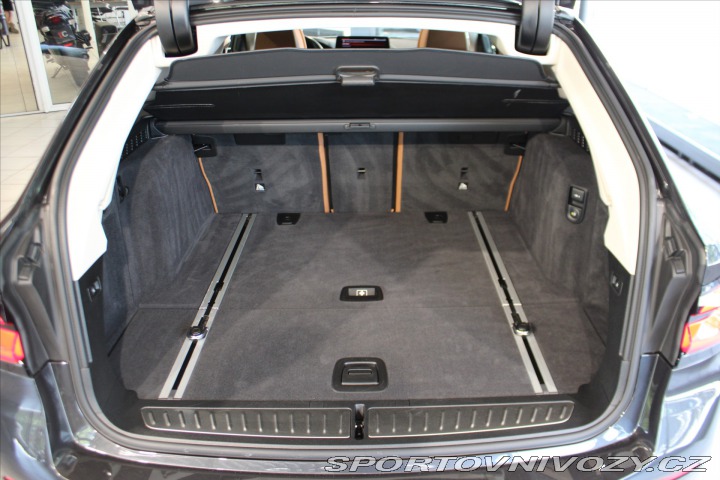 BMW 5 530d xDrive Luxury Line D 2022