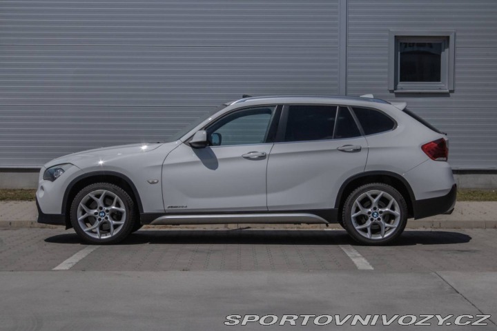 BMW X1 xDrive 23d / Overené KM 2009