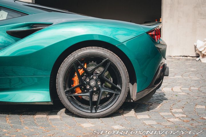 Ferrari F8 Tributo Special Tailor M 2022