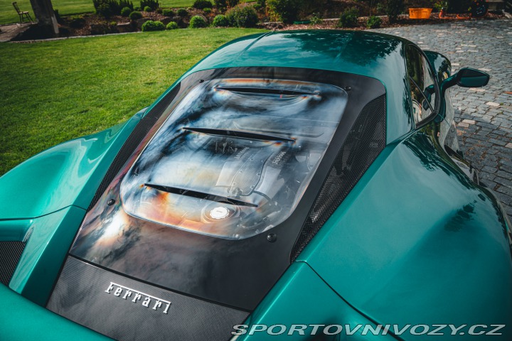 Ferrari F8 Tributo Special Tailor M 2022
