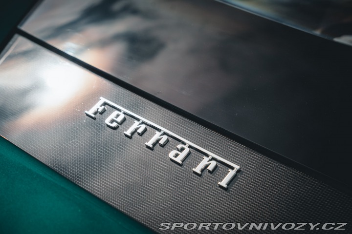Ferrari F8 Tributo Special Tailor M 2022