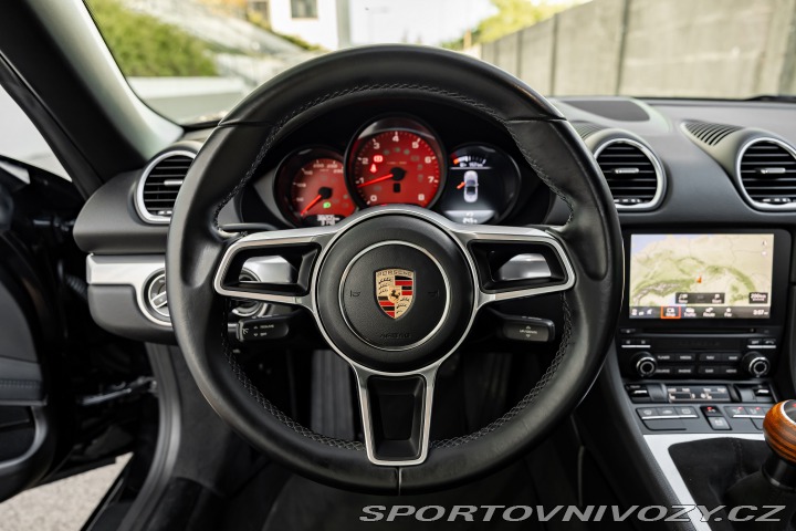 Porsche 718 Boxster 718 220kW300HP M6 2017