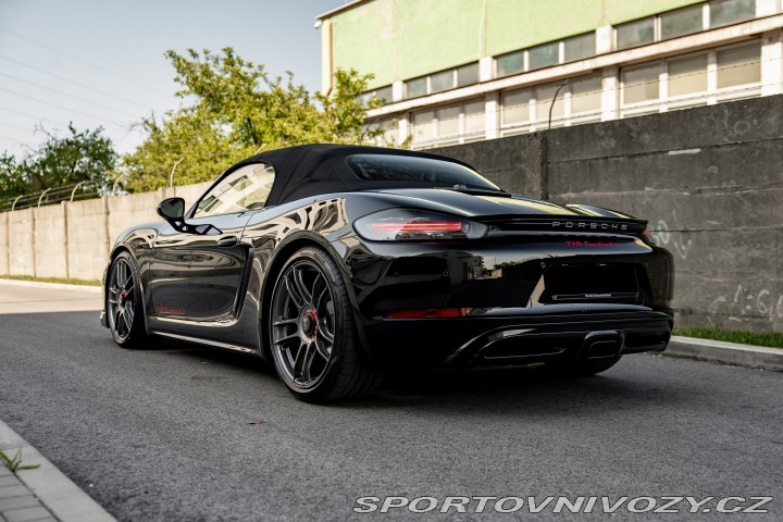 Porsche 718 Boxster 718 220kW300HP M6 2017