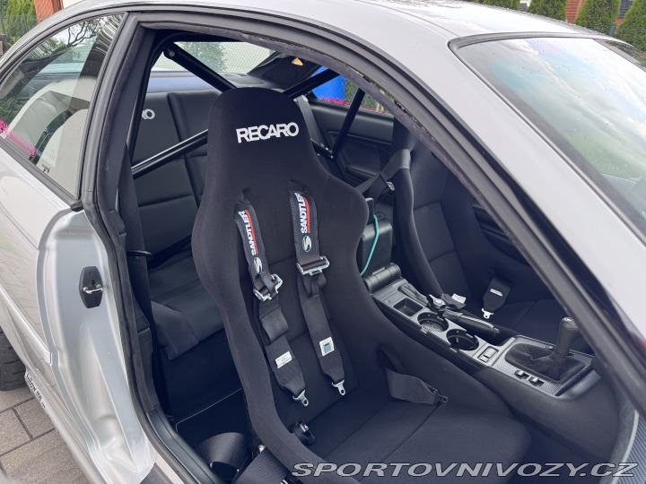 BMW M3 2001