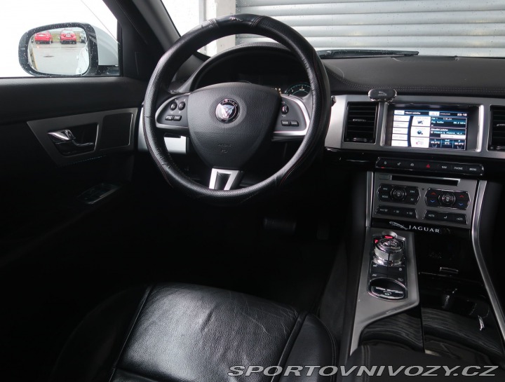 Jaguar XF 3.0 D 2015