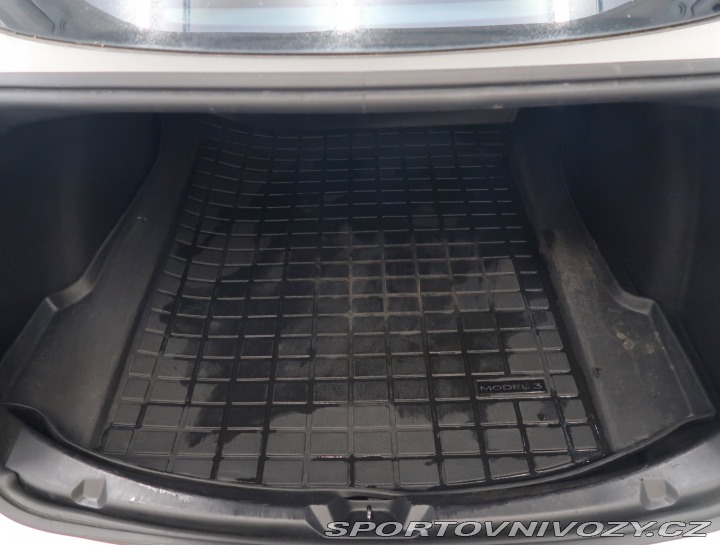 Tesla Model 3 Std Range Plus 52kWh 2019