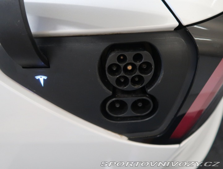 Tesla Model 3 Std Range Plus 52kWh 2019