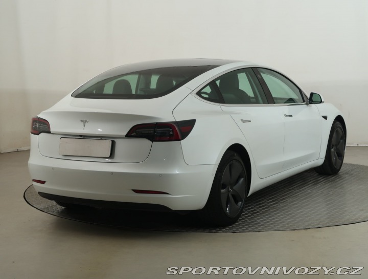 Tesla Model 3 Std Range Plus 52kWh 2019