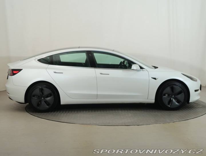 Tesla Model 3 Std Range Plus 52kWh 2019