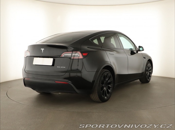 Tesla Model Y Long Range AWD 79kWh 2022