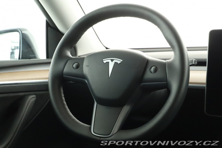 Tesla Model Y Long Range AWD 79kWh 2022