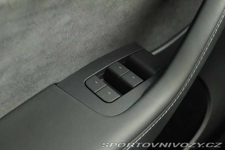 Tesla Model Y Long Range AWD 79kWh 2022