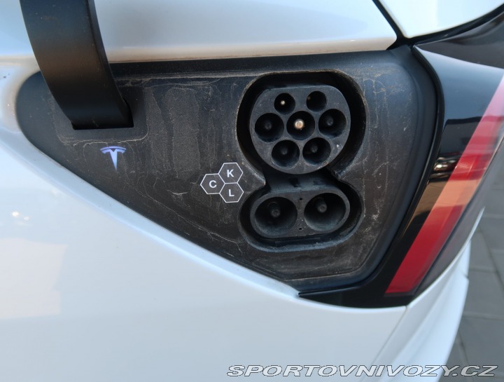 Tesla Model Y RWD LFP 60kWh 2023