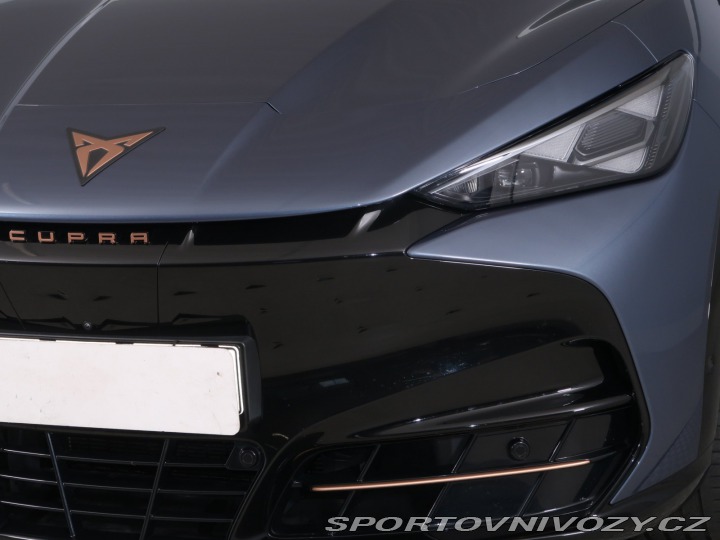 Cupra Tavascan 77 kWh 2025