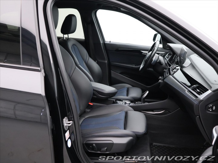 BMW X1 2,0 xDrive25d 170kW Advan 2022