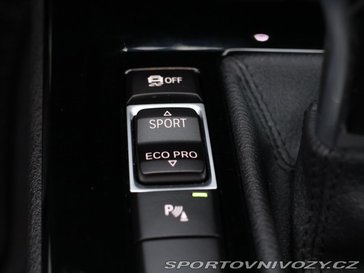 BMW X1 2,0 xDrive25d 170kW Advan 2022