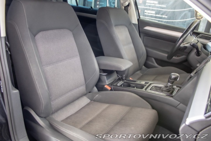 Volkswagen Ostatní modely Passat Variant Variant 2.0 BiTDI 240k B 2016
