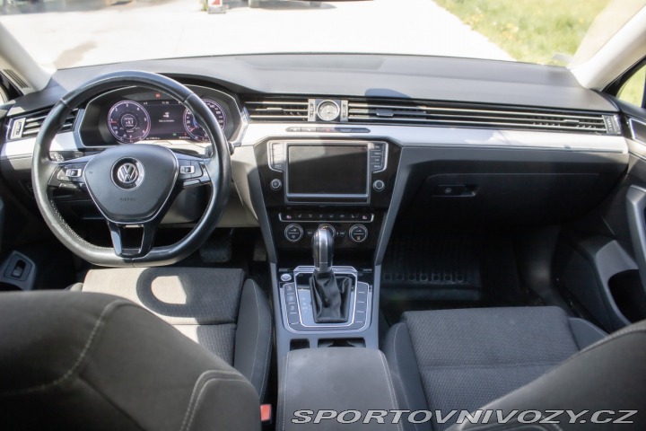 Volkswagen Ostatní modely Passat Variant Variant 2.0 BiTDI 240k B 2016