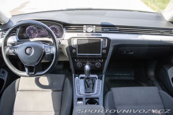 Volkswagen Ostatní modely Passat Variant Variant 2.0 BiTDI 240k B 2016