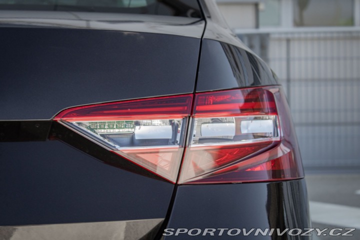 Škoda Superb 2.0 TSI 4x4 L&K DSG, 2016