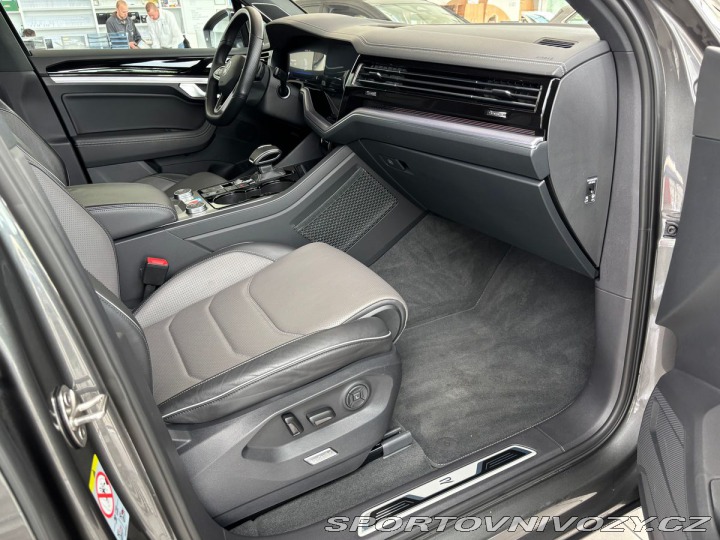 Volkswagen Ostatní modely Touareg R-line 210kW Tažné 2022