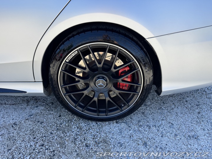 Mercedes-Benz C C63S AMG V8 Biturbo 2017