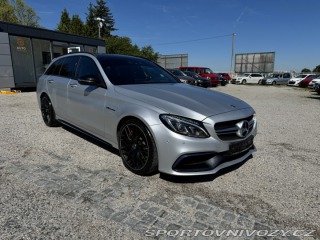 Mercedes-Benz C C63S AMG V8 Biturbo 2017