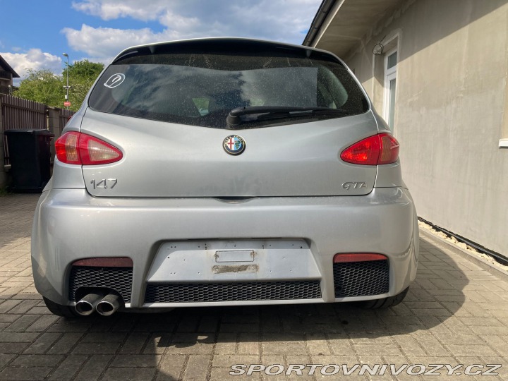 Alfa Romeo 147 GTA 2003