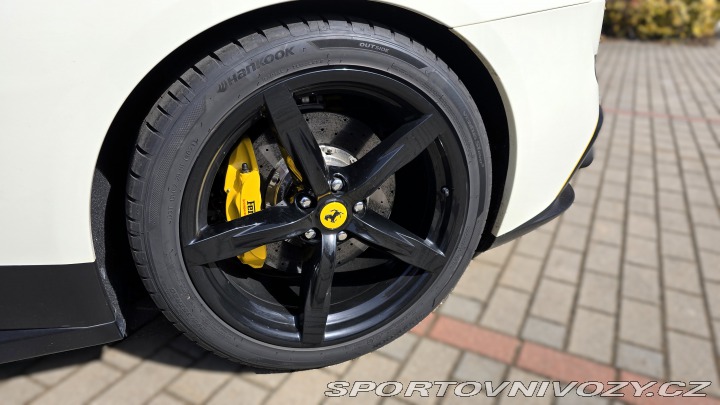 Ferrari GTC4Lusso 2019