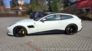 Ferrari GTC4Lusso 2019