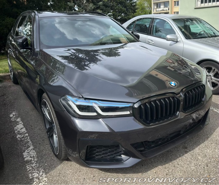 BMW 5 540d M Sport - Max Výbava 2020