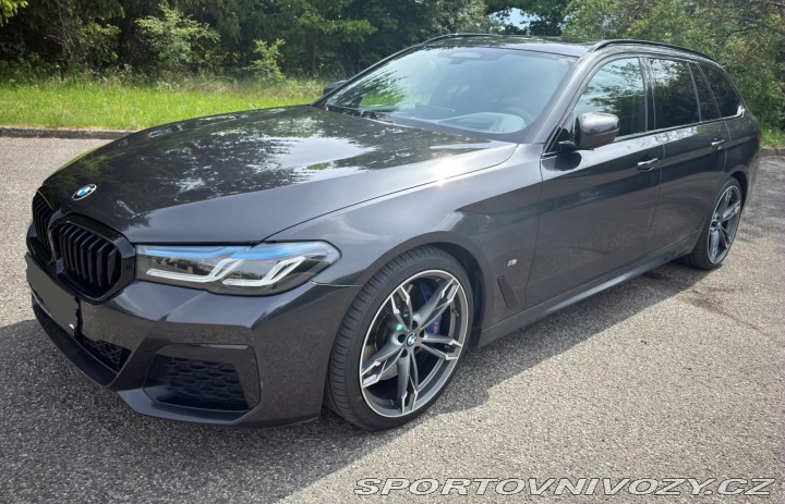 BMW 5 540d M Sport - Max Výbava 2020