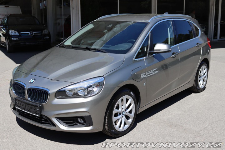 BMW 2 225xe iPERFORMANCE F45 16 2018