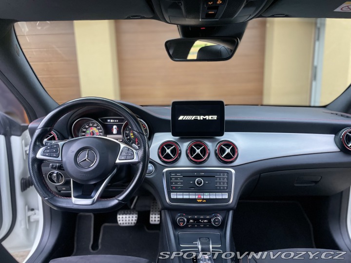 Mercedes-Benz CLA 45 AMG 2017