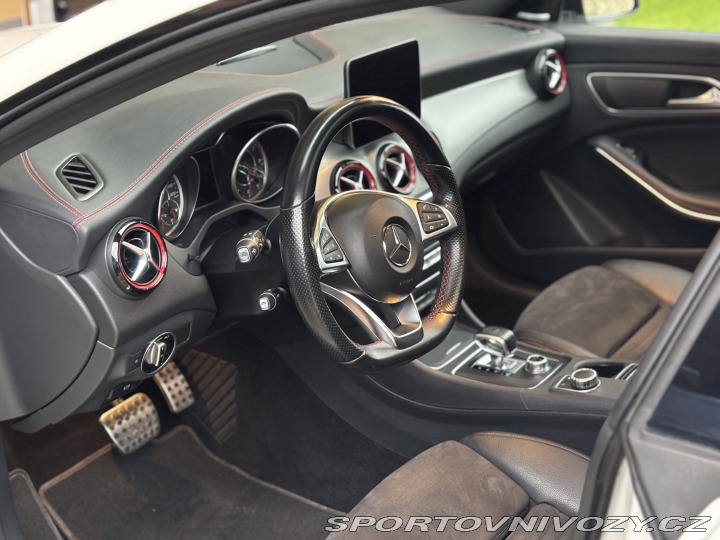 Mercedes-Benz CLA 45 AMG 2017