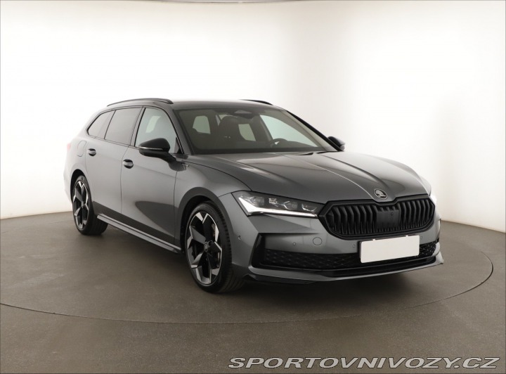 Škoda Superb Sportline 2.0 TSI 2025