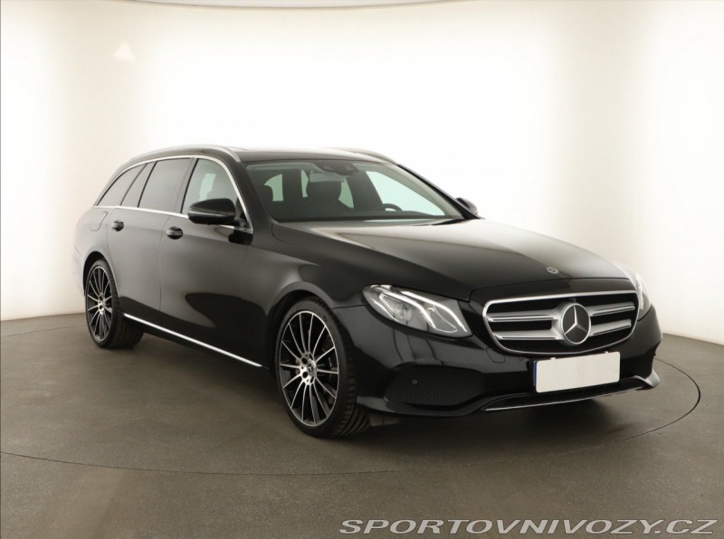 Mercedes-Benz E AMG Paket E 400 4MATIC