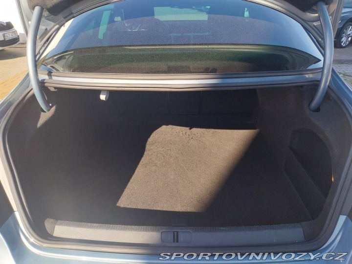 Volkswagen CC Comfortline 2.0 TDI 2012