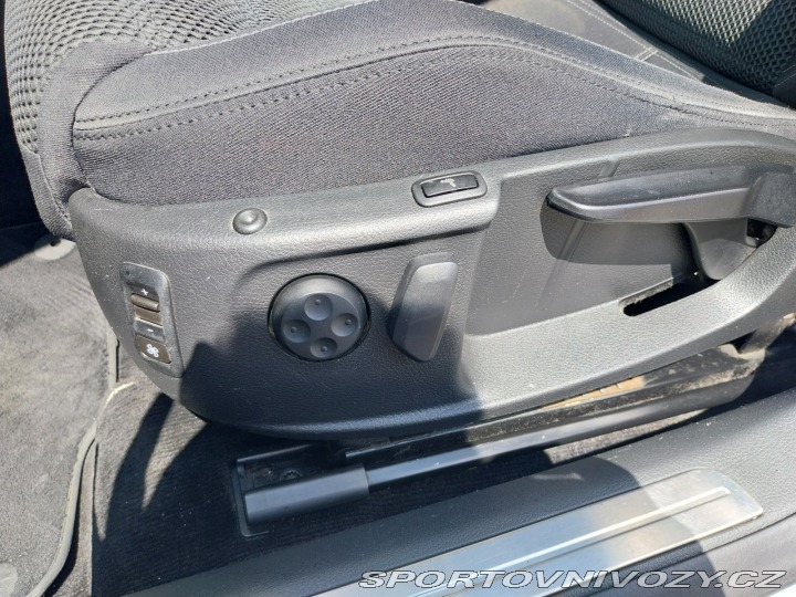 Volkswagen CC Comfortline 2.0 TDI 2012