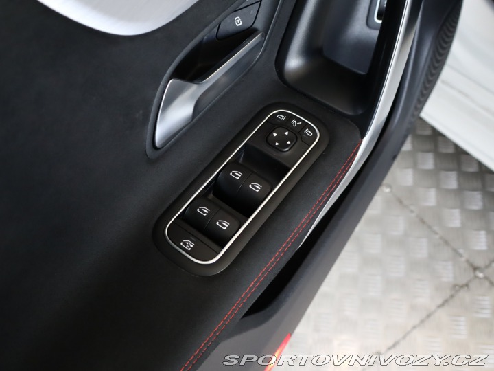 Mercedes-Benz CLA 200 2019