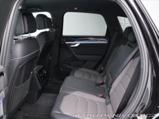 Volkswagen Ostatní modely Touareg 3,0 TSI 250 kW 4x4 CZ R-l 2019