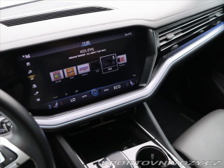 Volkswagen Ostatní modely Touareg 3,0 TSI 250 kW 4x4 CZ R-l 2019