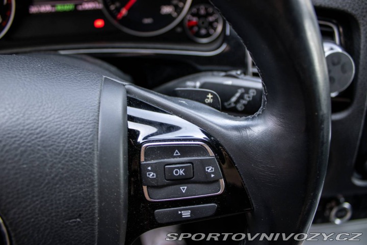 Volkswagen Ostatní modely Touareg 3.0 TSI Tiptronic / 245k 2012