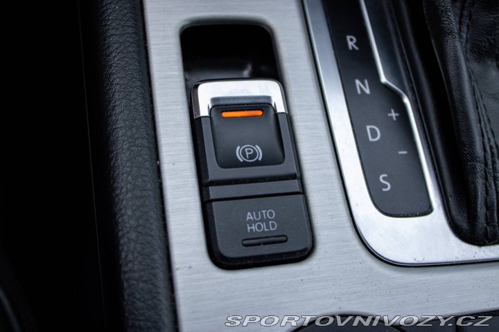 Volkswagen Ostatní modely Touareg 3.0 TSI Tiptronic / 245k 2012