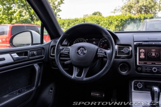 Volkswagen Ostatní modely Touareg 3.0 TSI Tiptronic / 245k 2012